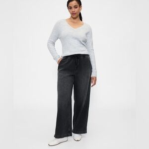 NWT GAP Women’s Baggy Jeans in Black Wash UltraSoft Denim, Wide Leg, (XL)